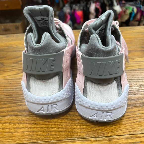 NIKE | Air Hurache Run Arctic pink/grey sneakers - Picture 6 of 7